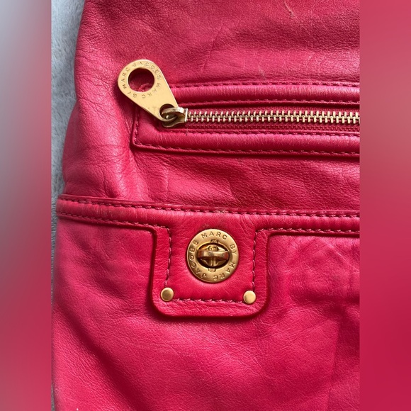 Marc Jacob Leather Pink Purse - Picture 3 of 16